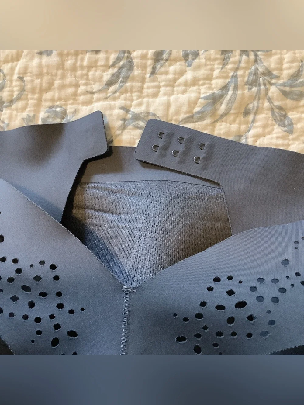 Victoria’s Secret Angel Max Sports Bra 36DDD - Picture 3 of 9